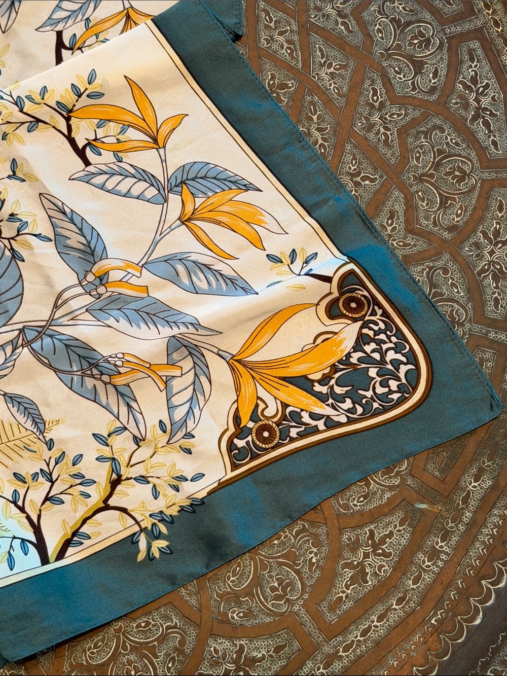 Silky Botanical Floral Leaf Print Square Scarf - Picture 5 of 6